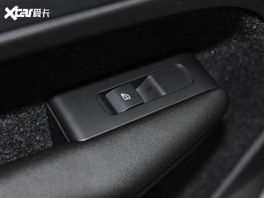 2022֠XC40 T4 (q)h\Ӱ