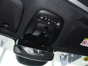 2022T4 h\Ӱ п؅^(q)