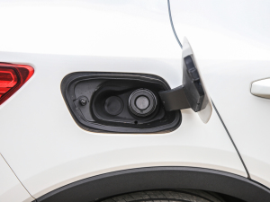 2022T4 (q)Еrа (ji)^