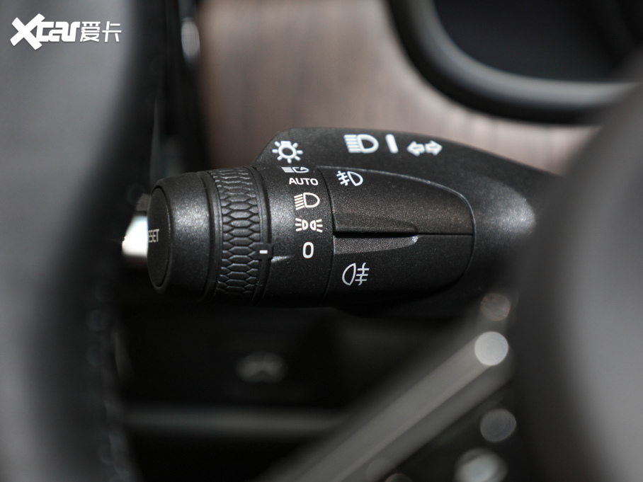 2022֠S90Դ T8 E ݺA