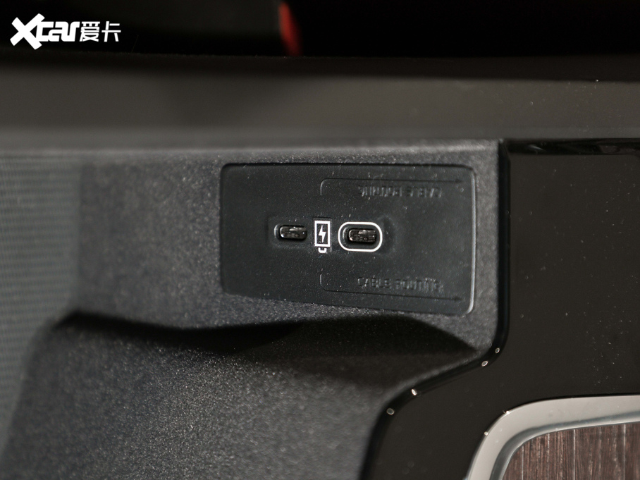 2022֠S90Դ T8 E ݺA