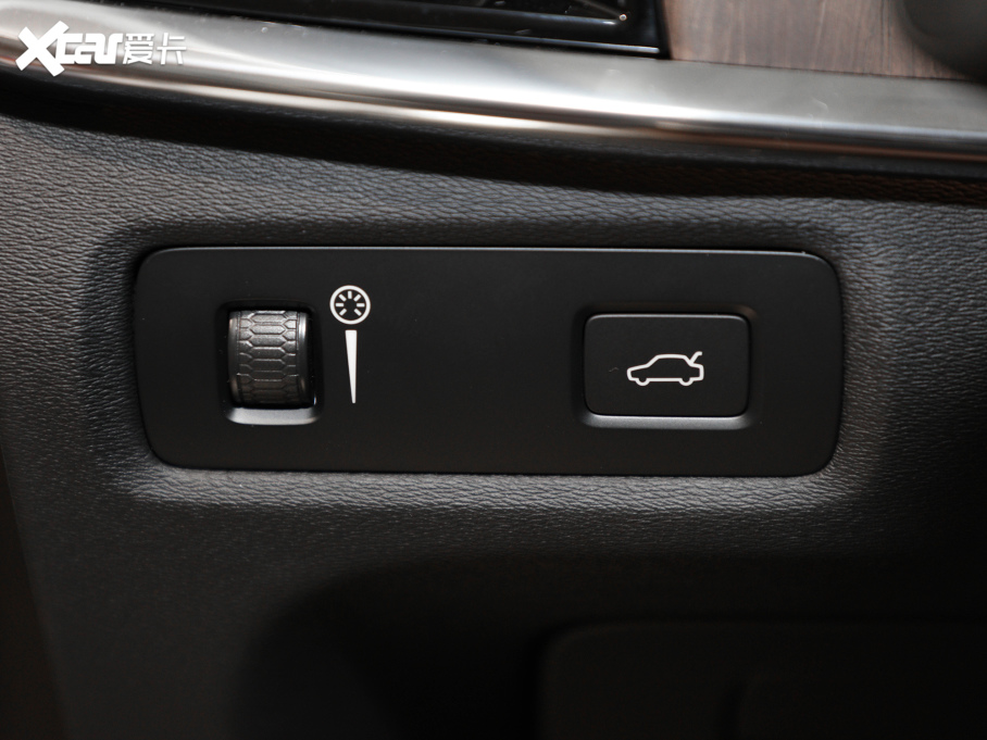 2022֠S90Դ T8 E ݺA