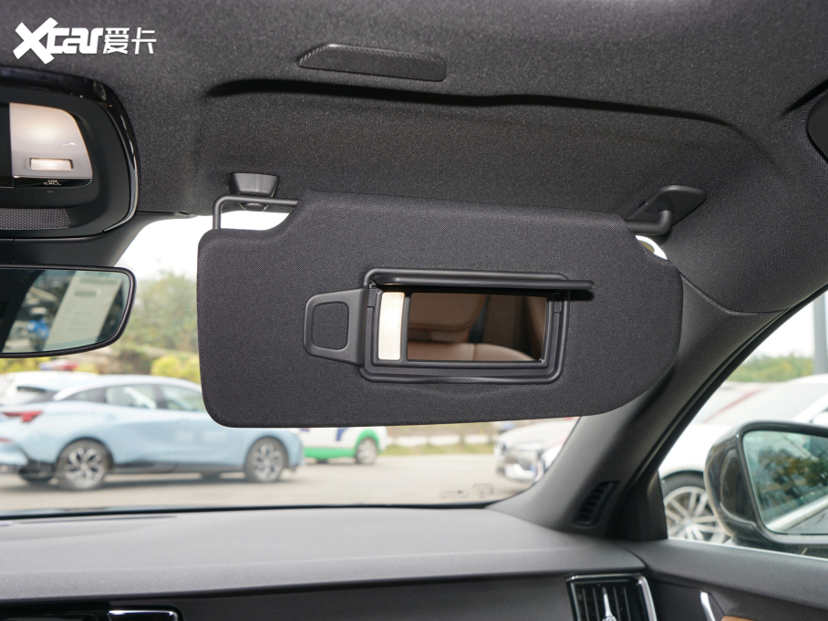 2022֠S90Դ T8 E ݺA