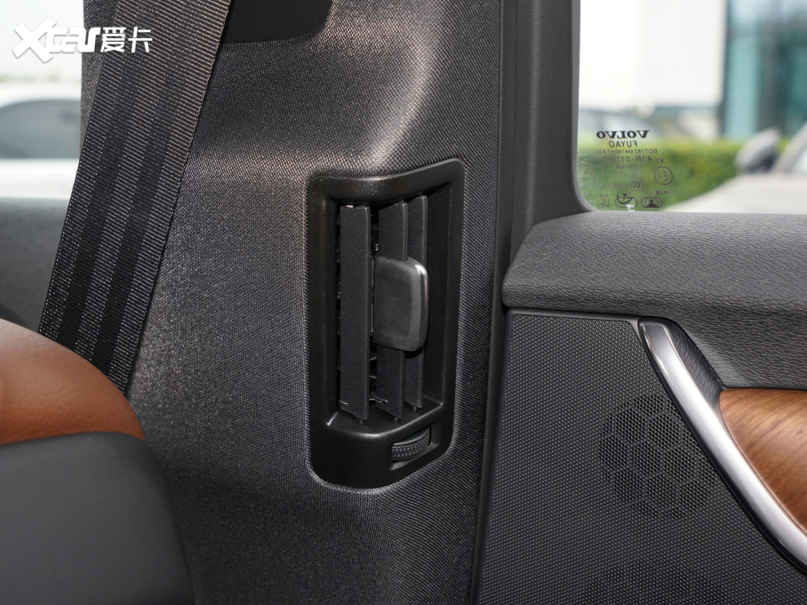 2022֠S90Դ T8 E ݺA