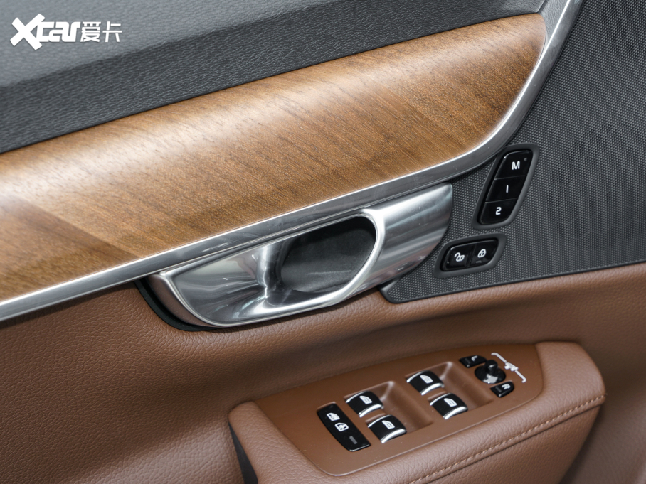 2022֠S90Դ T8 E ݺA