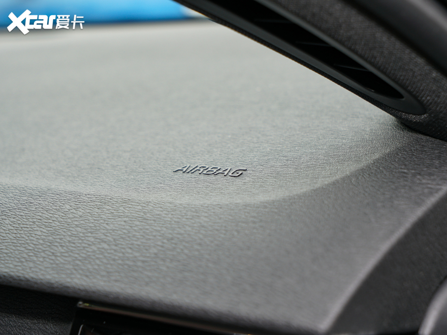 2022֠S90Դ T8 E ݺA