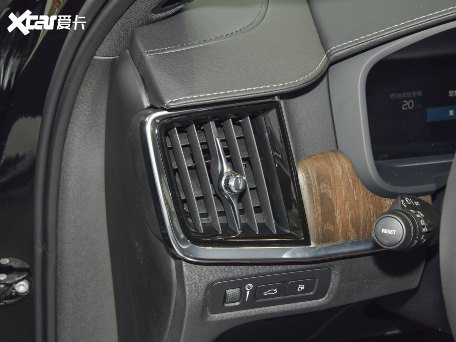 2022֠S90Դ Ŀ T8 E(q) źA