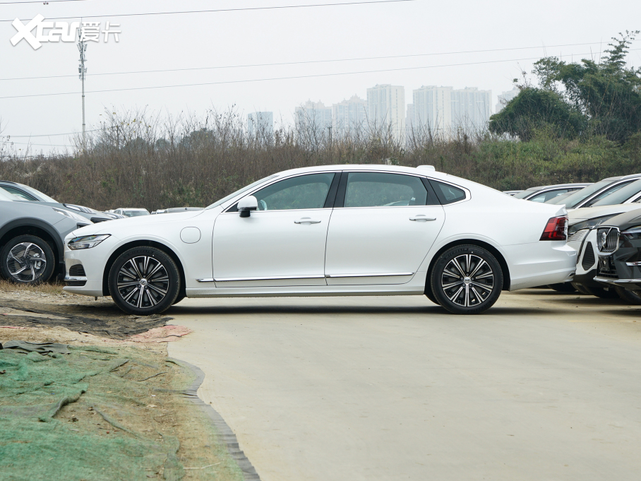 2022֠S90Դ Ŀ T8 E ݺA