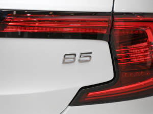 2022T8 E(q)(dng) ݺA (x)(ji)^