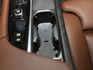 2022T8 E(q)(dng) ݺA g