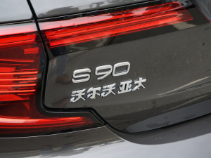 2022T8 E(q) ݺA (x)(ji)^