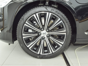 2022Ŀ T8 E(q) źA ݆Ȧ