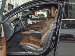 2022Ŀ T8 E(q)(dng) źA ǰſg