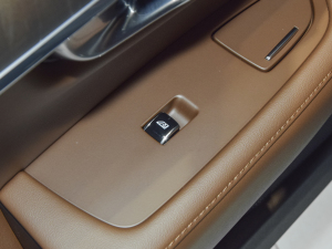 2022Ŀ T8 E źA ܇ƅ^