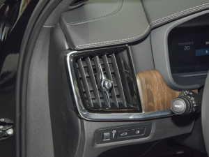 2022Ŀ T8 E źA п؅^(q)