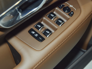 2022Ŀ T8 E źA п؅^(q)