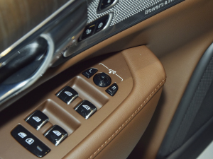 2022Ŀ T8 E źA п؅^(q)