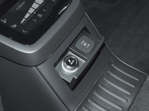 2022Ŀ T8 E źA п؅^(q)