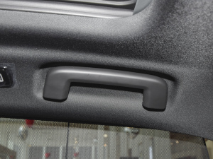 2022Ŀ T8 E źA п؅^