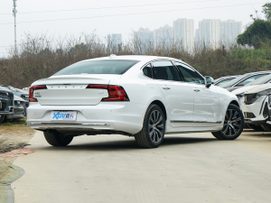 2022Ŀ T8 E ݺA Һ45