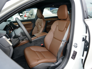 2022Ŀ T8 E(q)(dng) ݺA {