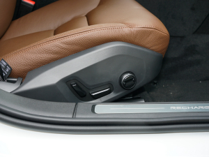 2022Ŀ T8 E(q)(dng) ݺA g