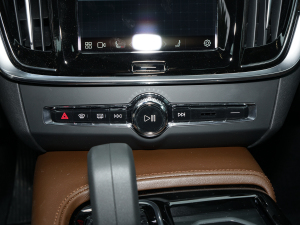 2022Ŀ T8 E(q)(dng) ݺA {(dio)(ji)