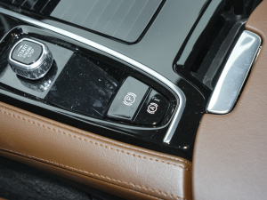 2022Ŀ T8 E ݺA v܇Ƅ