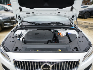 2022Ŀ T8 E ݺA lәC