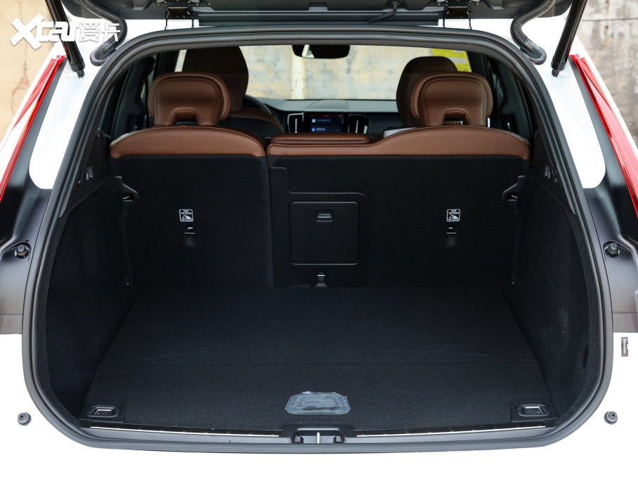 2023֠XC60Դ T8 늻 LmhA