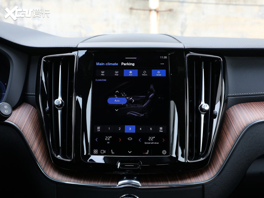 2023֠XC60Դ T8 늻 LmhA