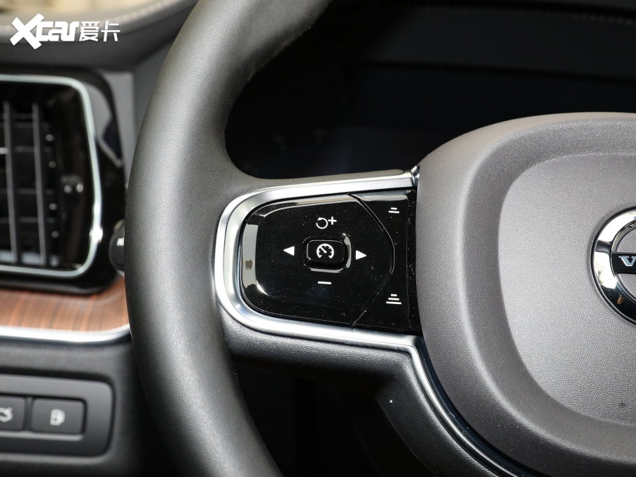 2023֠XC60Դ T8 늻(dng) L(zhng)m(x)(q)h(yun)A(l)