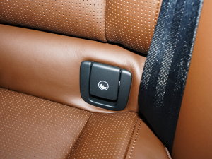 2023T8ʽτ (q)Lm(x)źA g