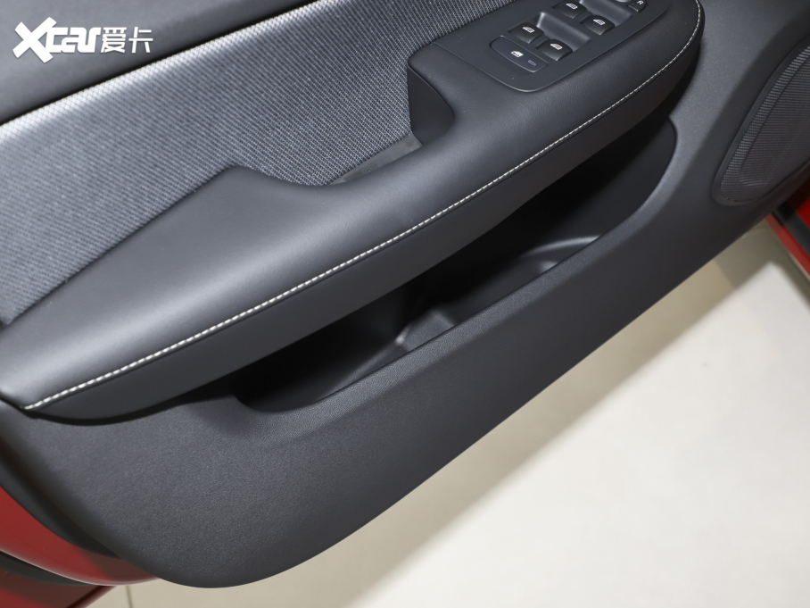 2023֠S60 B4 h(yun)\(yn)(dng)