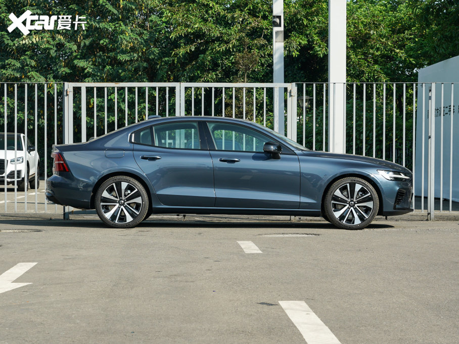 2023֠S60Դ T8 Lm\Ӱ