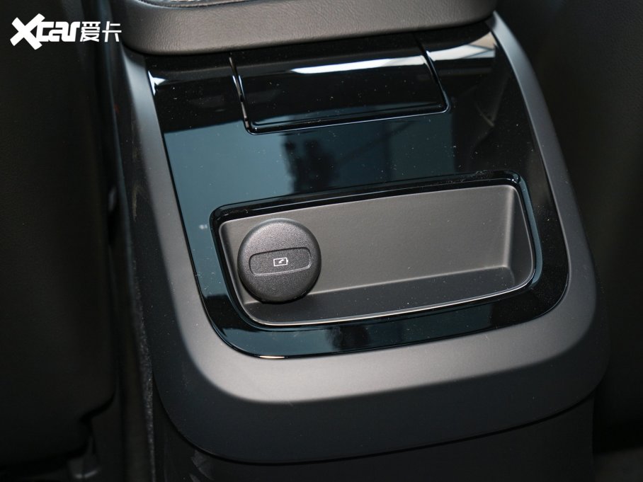 2023֠S60Դ T8 Lm\Ӱ