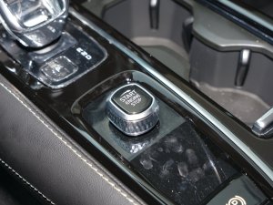 2023T8 (q)Lm(x)\Ӱ п؅^(q)