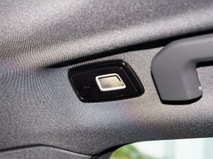 2023T8 (q)Lm(x)\Ӱ п؅^(q)