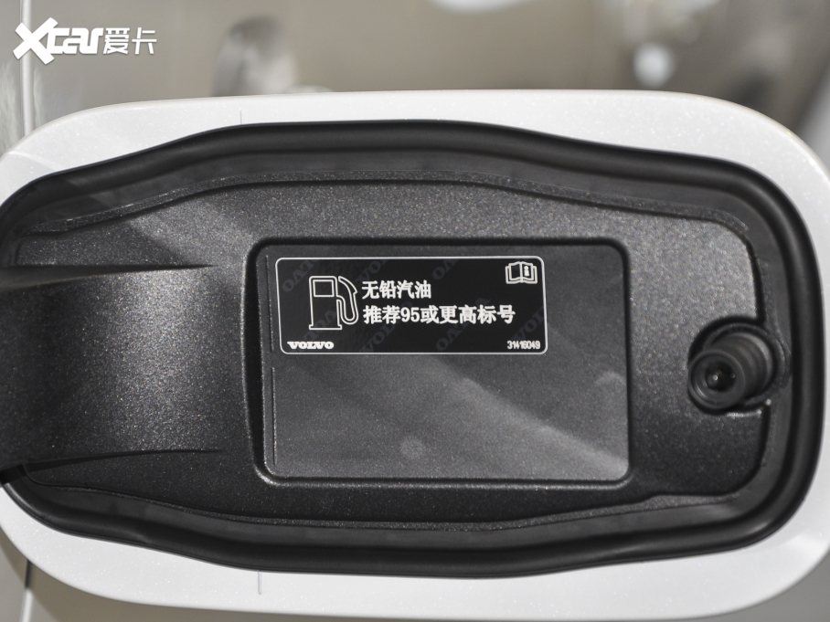 2023���֠���XC60 B5 ���(q��)���h(yu��n)�\(y��n)��(d��ng)��