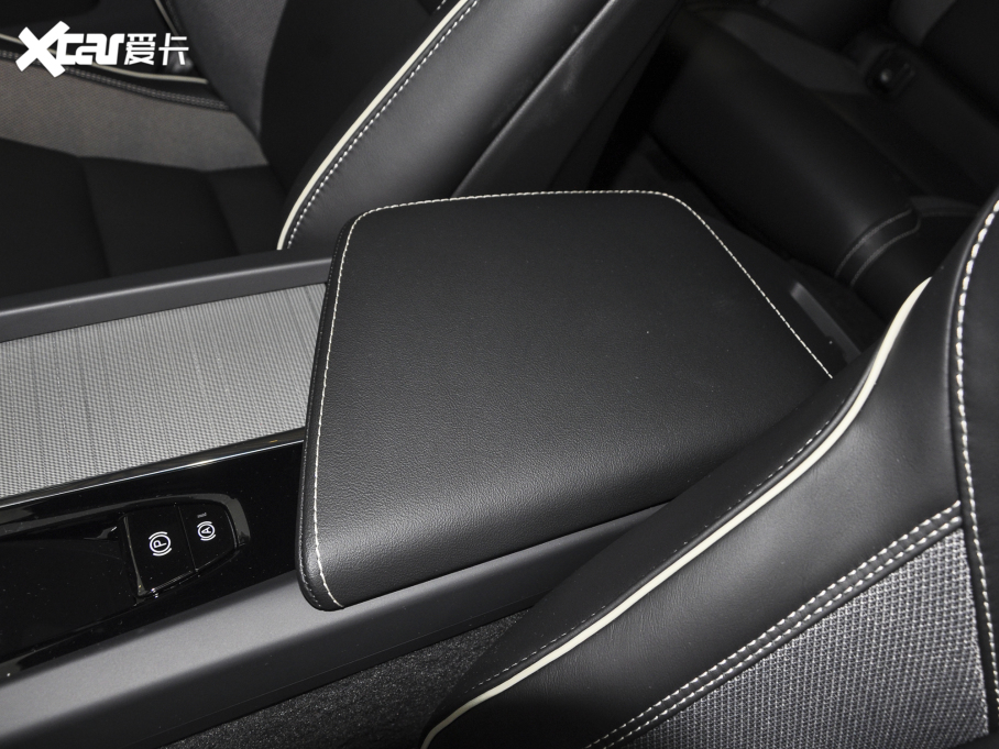 2023֠XC60 B5 (q)h(yun)\(yn)(dng)