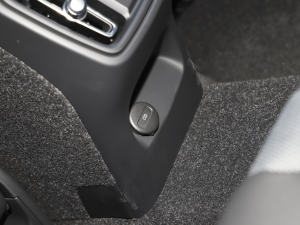 2023B3 h\Ӱ п؅^(q)