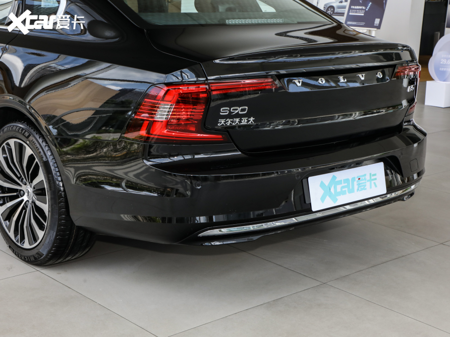 2024֠S90 B5 ݺA
