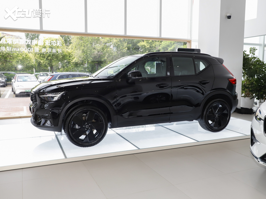 2024֠XC40 B4 hOҹڰ