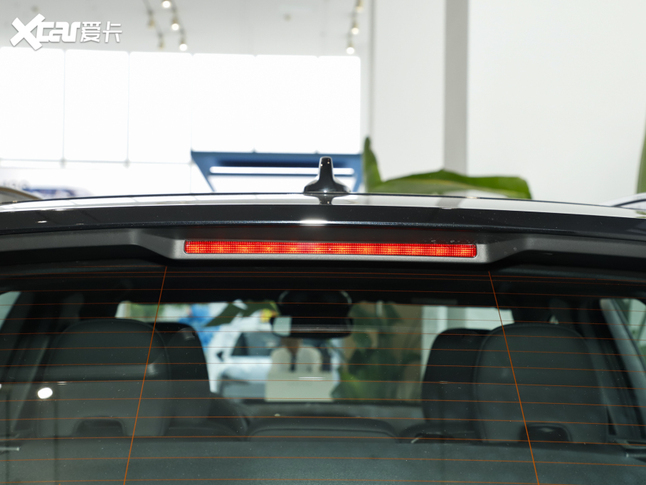 2024֠XC40 B4 (q)hOҹڰ