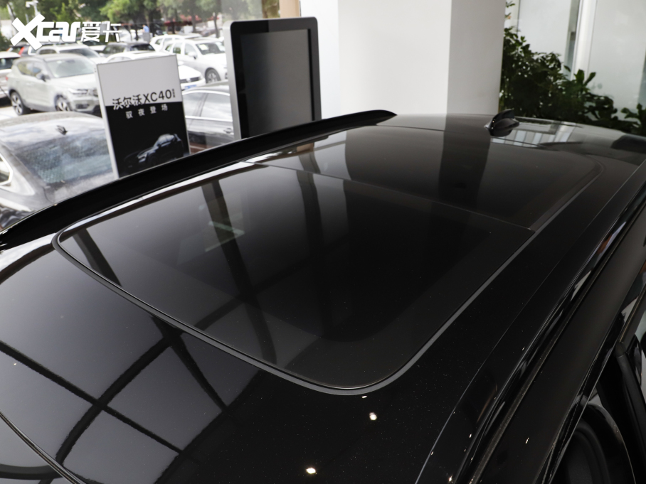 2024֠XC40 B4 hOҹڰ