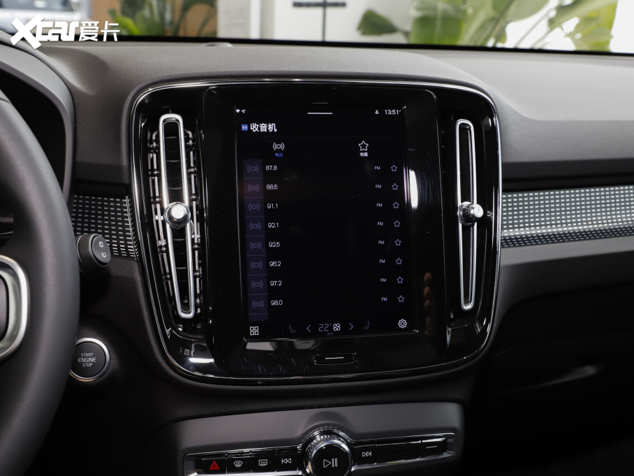 2024֠XC40 B4 hOҹڰ