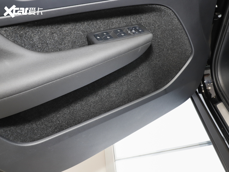 2024֠XC40 B4 (q)h(yun)Oҹڰ