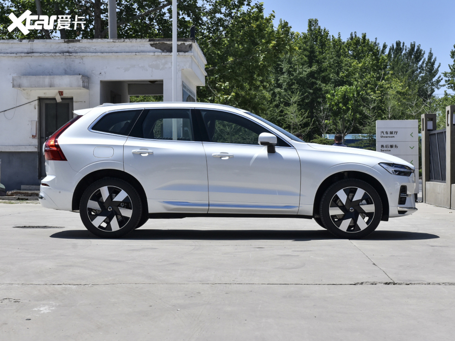 2024֠XC60Դ T8 ʽτ  Lm źA 