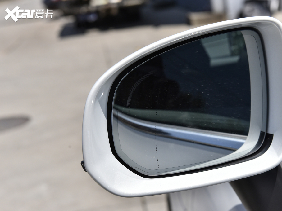 2024֠XC60Դ T8 ʽτ(dng) (q) Lm(x) źA 