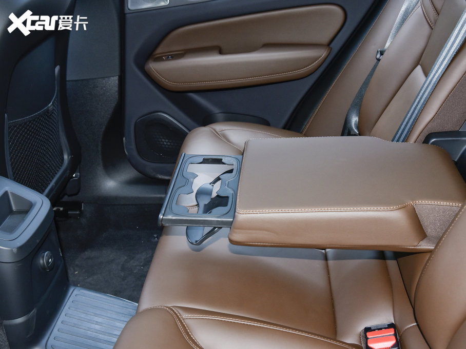 2024֠XC60Դ T8 ʽτ  Lm(x) źA 